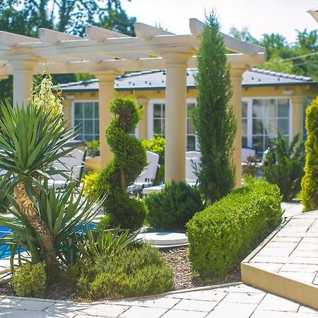 Luxury-Villas Шопрон Екстериор снимка