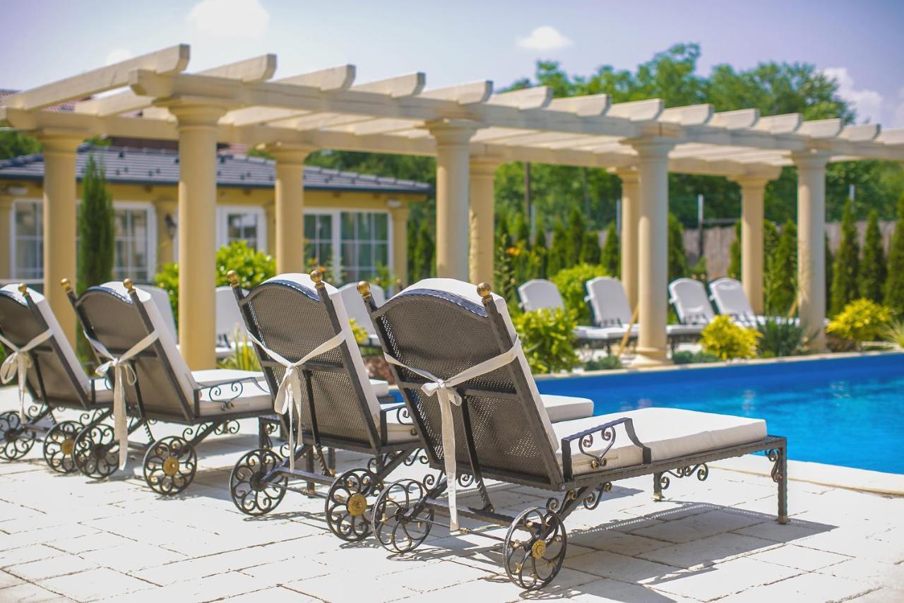 Luxury-Villas Шопрон Екстериор снимка
