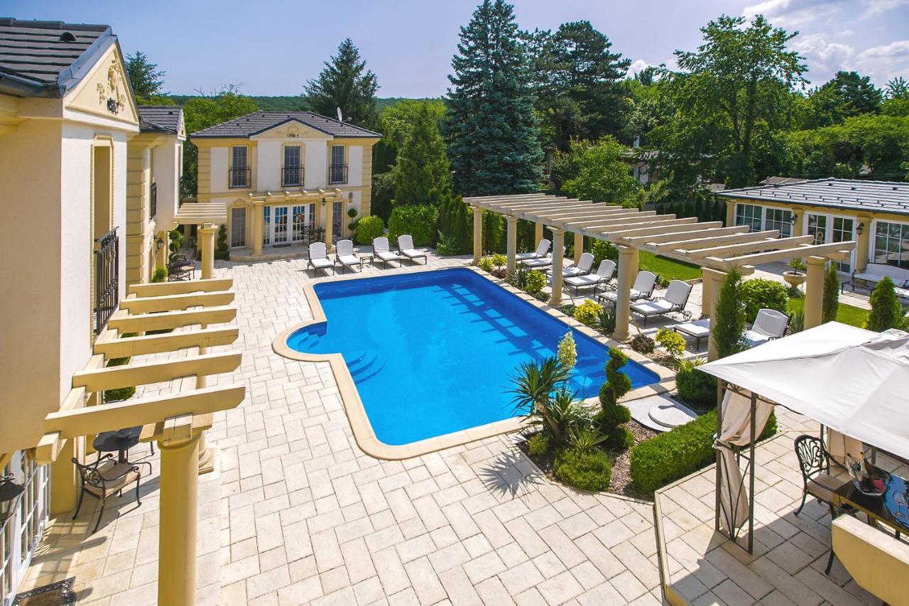Luxury-Villas Шопрон Екстериор снимка