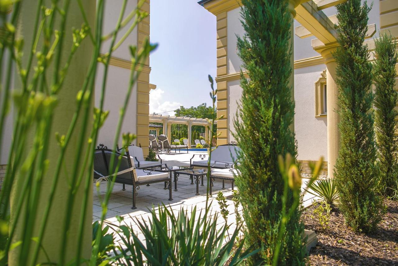 Luxury-Villas Шопрон Екстериор снимка